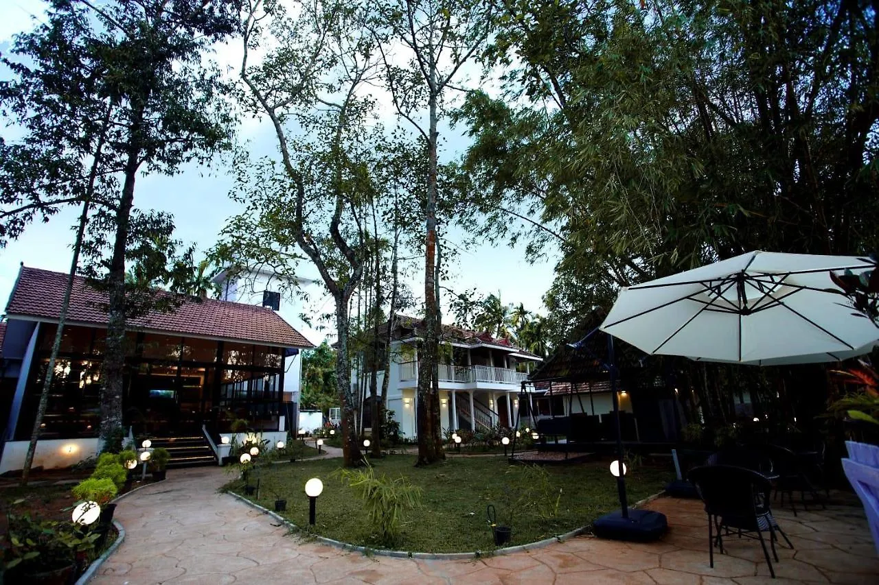 Bamboo Lagoon Backwater Front Resort Alappuzha