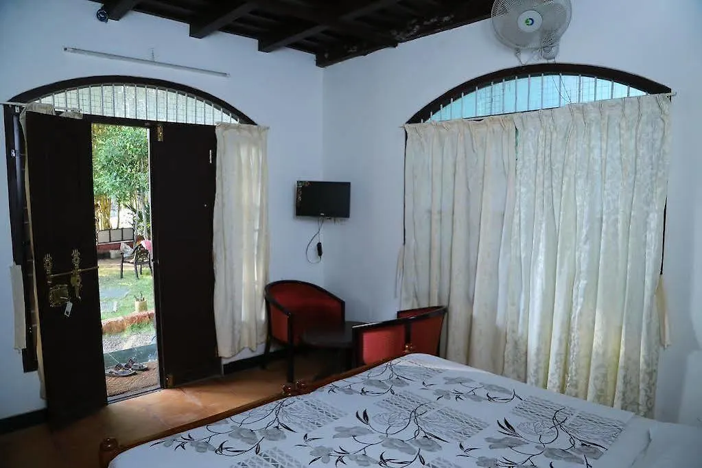 Bamboo Lagoon Backwater Front Resort Alappuzha